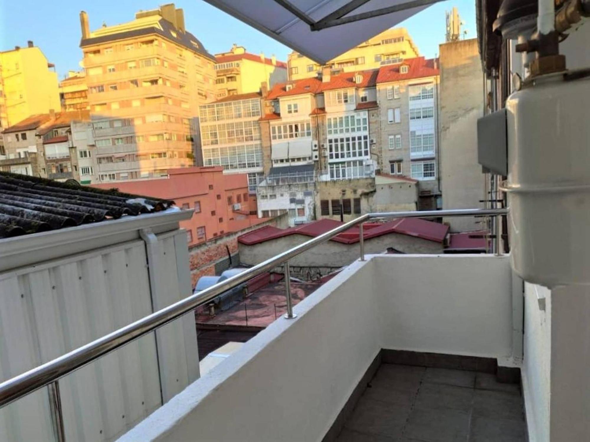 Charming Apartment In Ourense Overlooking The City Exteriör bild