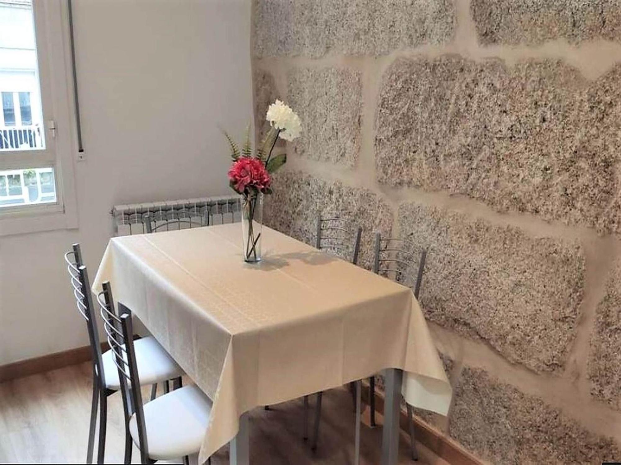 Charming Apartment In Ourense Overlooking The City Exteriör bild